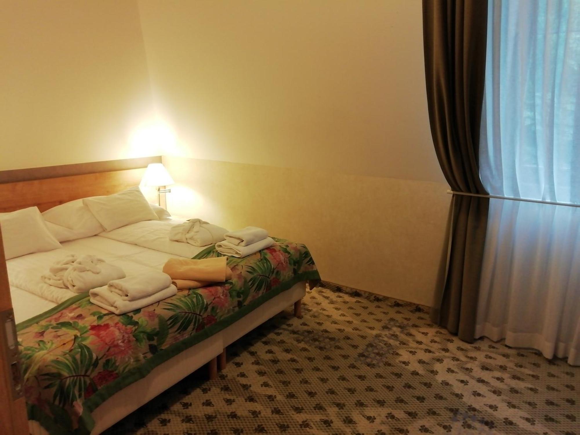 Batthyany Kuria Hotel Zalacsány Екстериор снимка