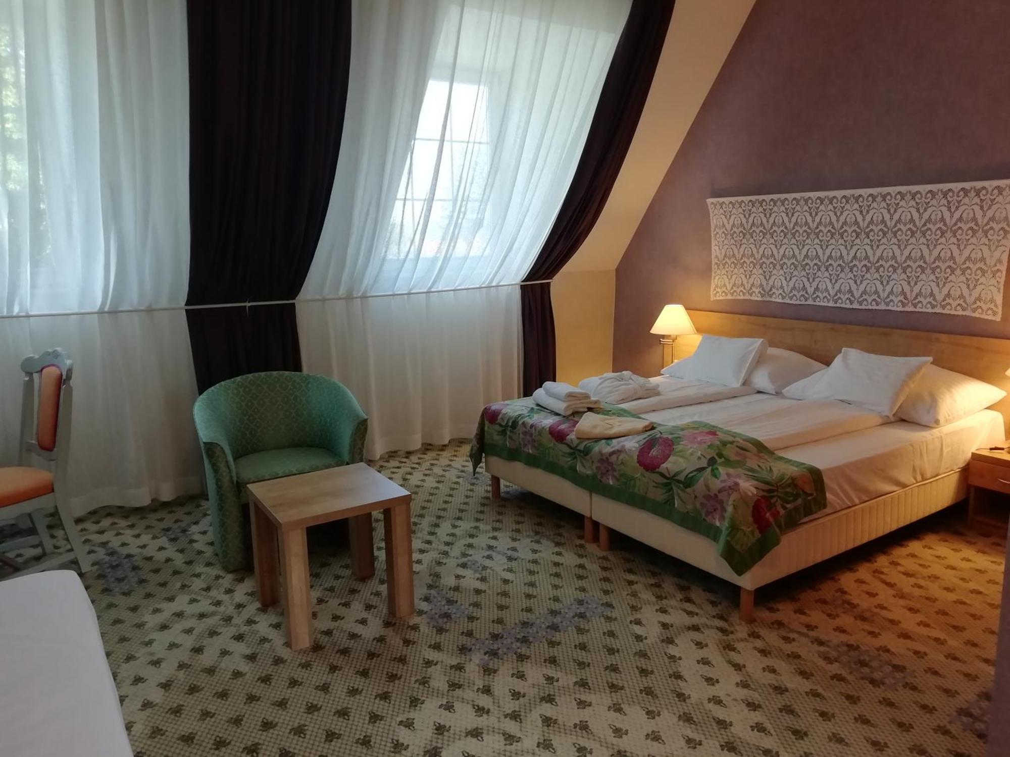 Batthyany Kuria Hotel Zalacsány Екстериор снимка
