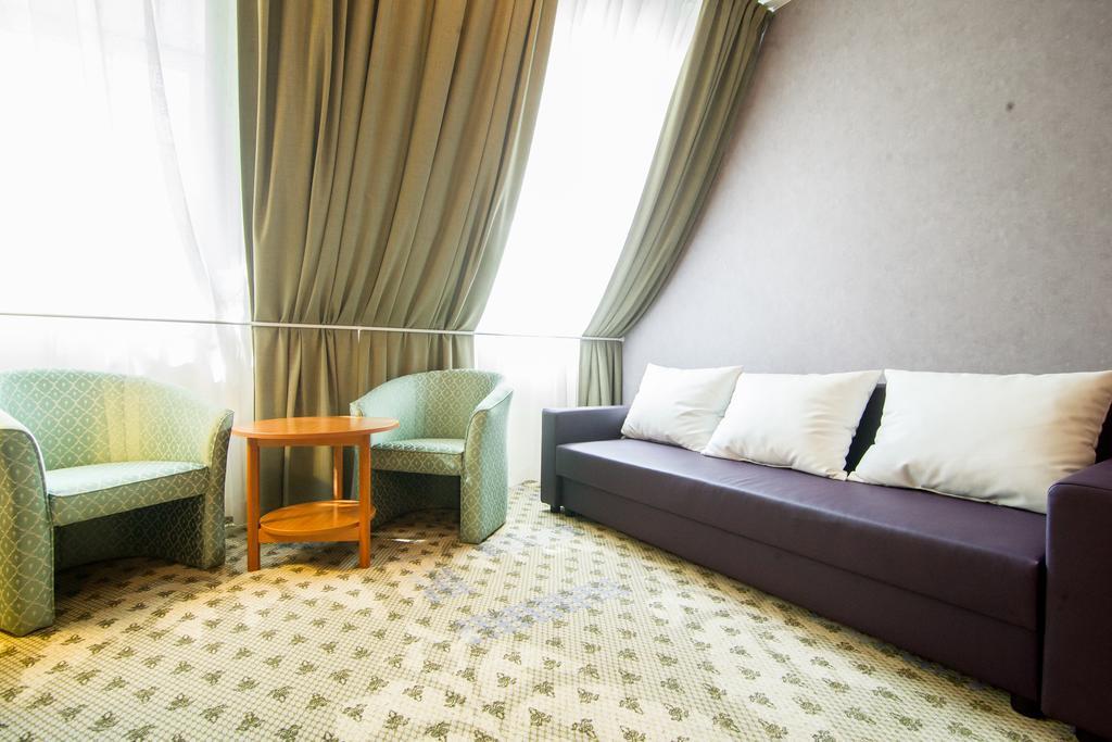 Batthyany Kuria Hotel Zalacsány Стая снимка